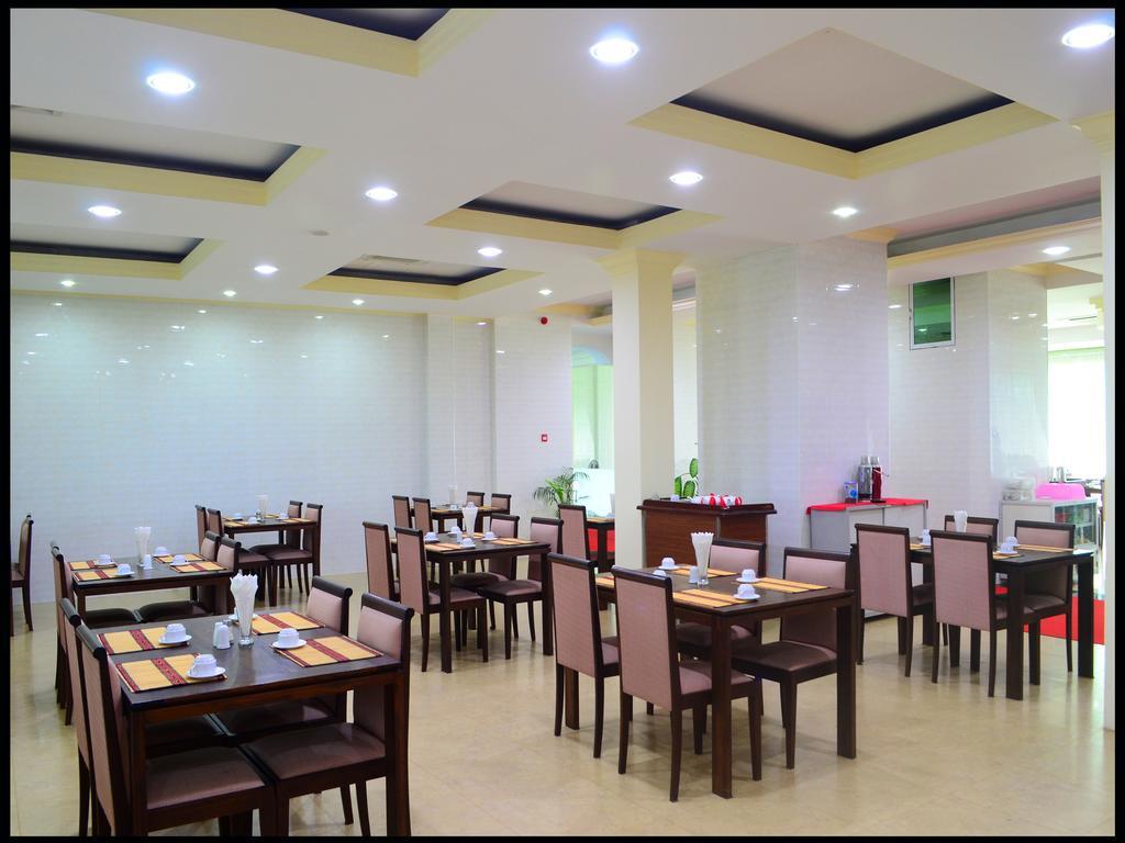 Myat Nan Yone Hotel Naypyidaw Exterior photo