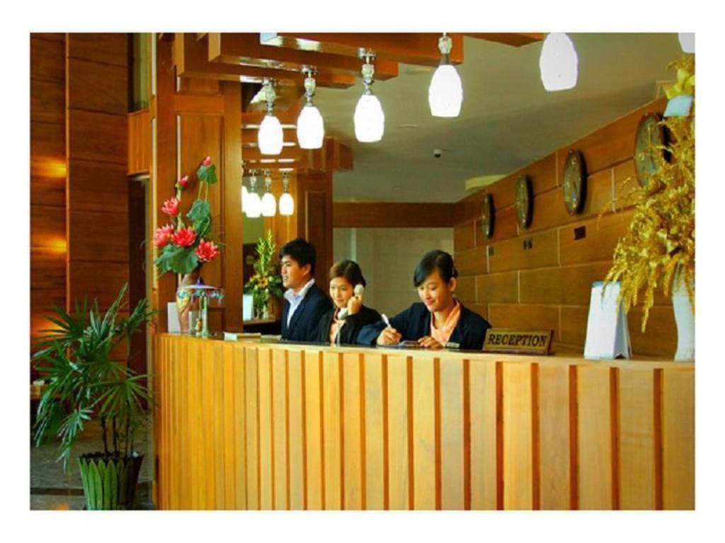 Myat Nan Yone Hotel Naypyidaw Exterior photo